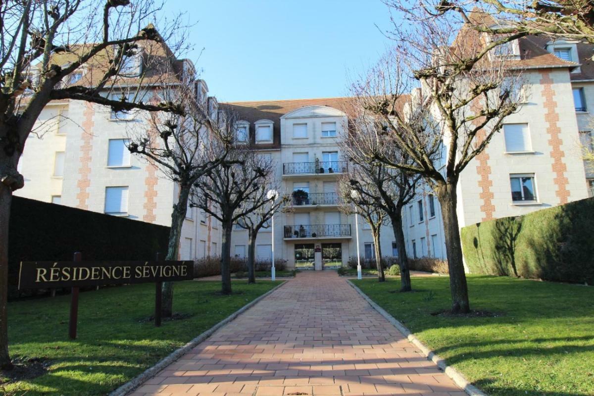 Cadre Exceptionnel: Duplex Classe 4**** Tennis, Piscine, Parking, Linge Inclus, Wifi, Materiel Bebe, Proximite Centre ドーヴィル エクステリア 写真