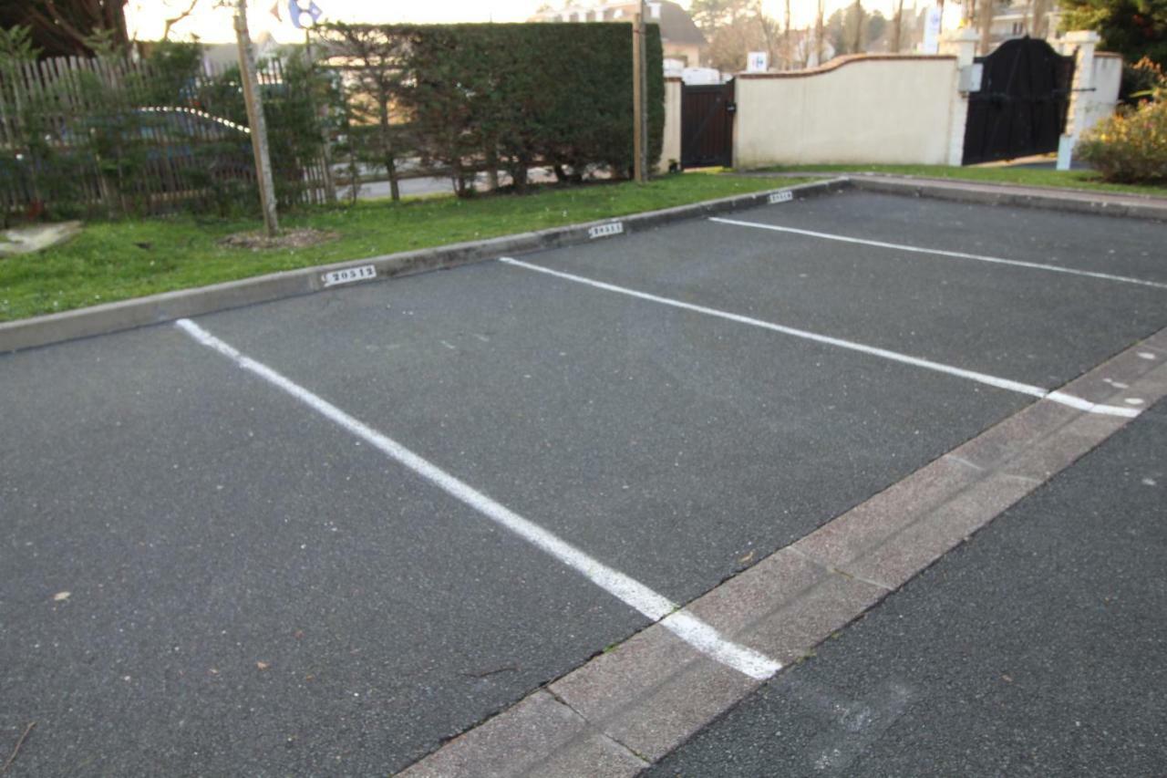 Cadre Exceptionnel: Duplex Classe 4**** Tennis, Piscine, Parking, Linge Inclus, Wifi, Materiel Bebe, Proximite Centre ドーヴィル エクステリア 写真